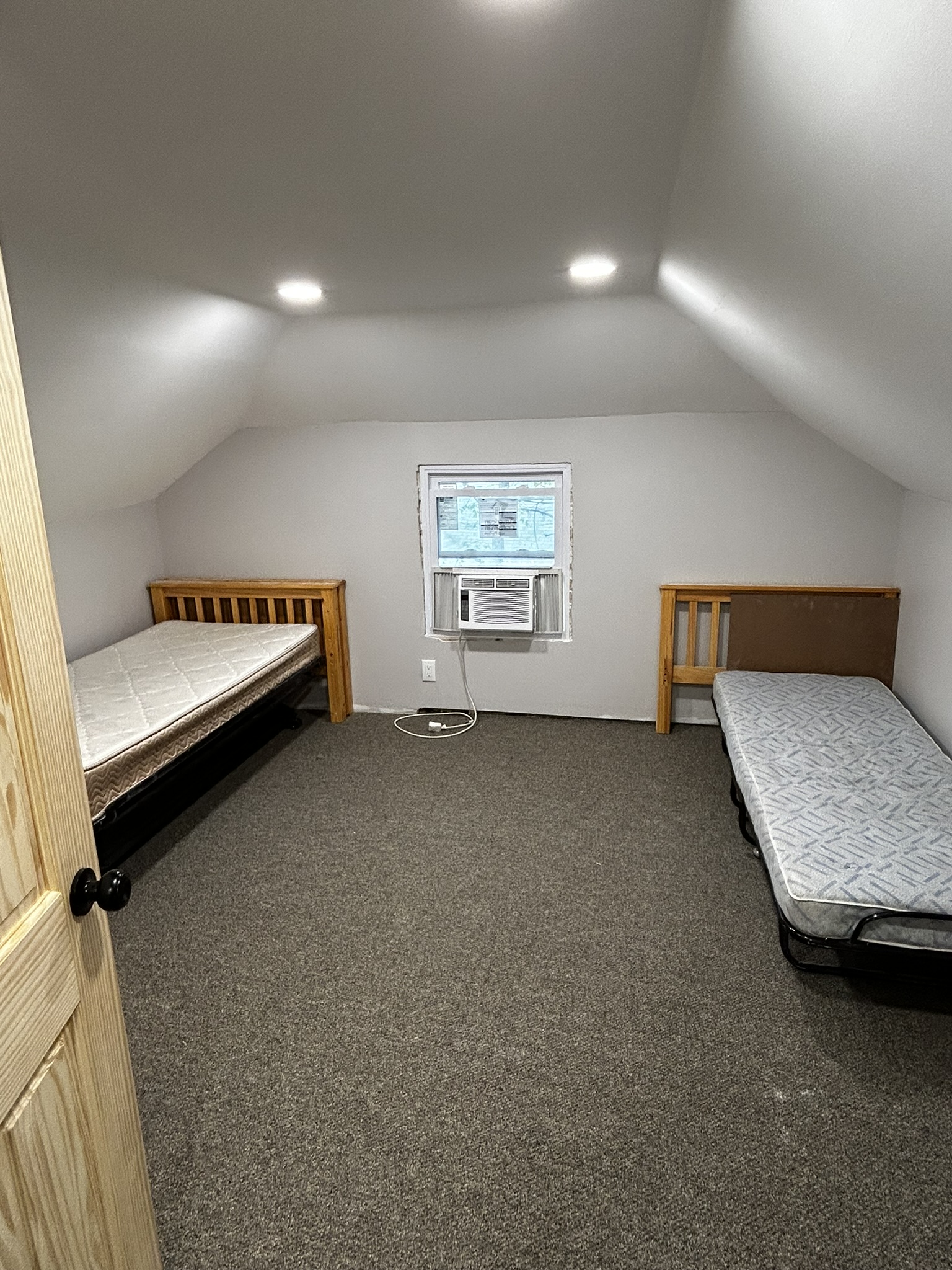 Left Side - Upstairs Bedroom